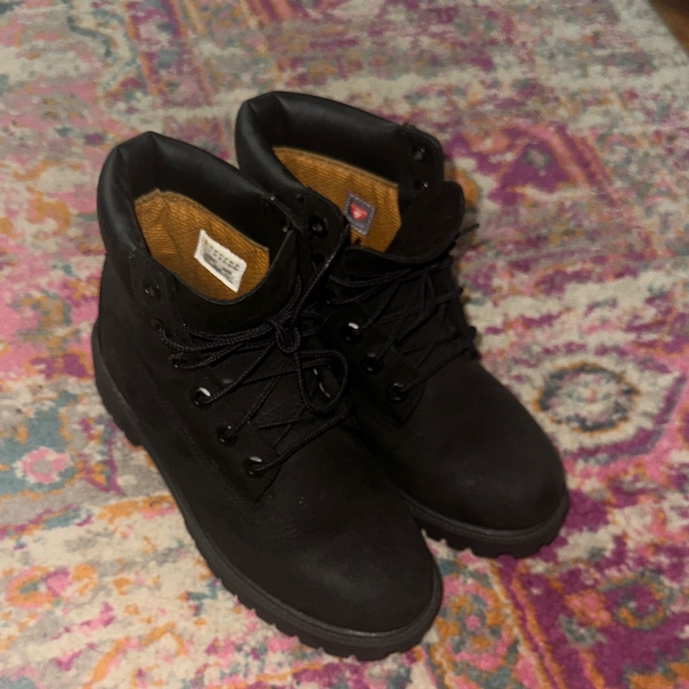 Black Timbs
